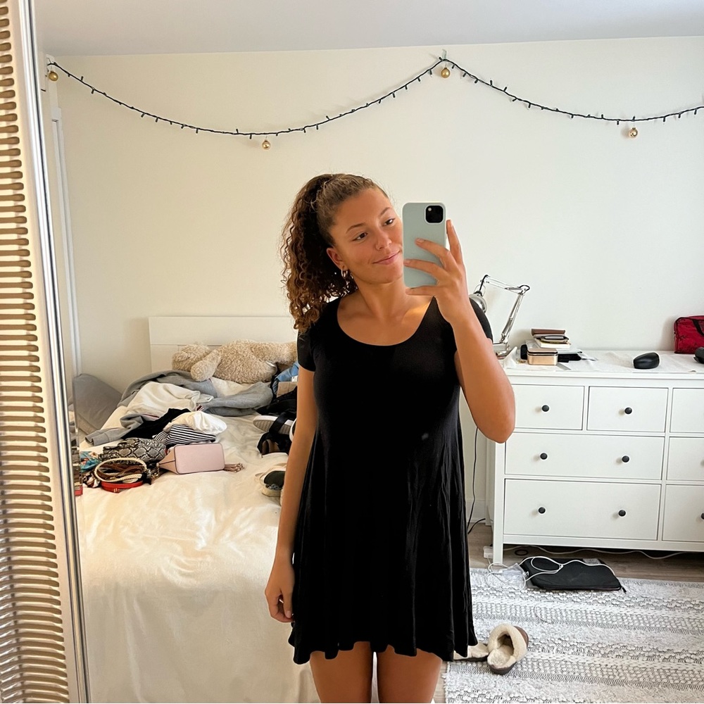 Garage black basic dress